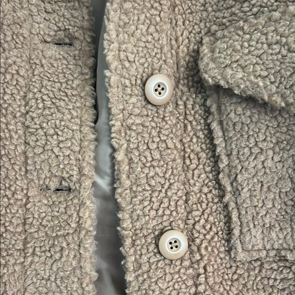 American Eagle Outfitters Tan Teddy Jacket - Picture 5 of 9